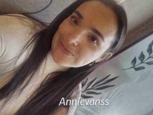 Annievanss