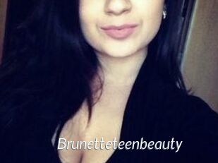 Brunetteteenbeauty