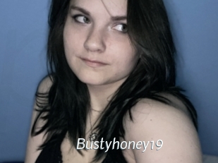 Bustyhoney19