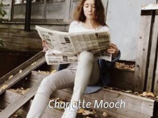 Charlotte_Mooch