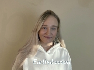 Earthabeeson