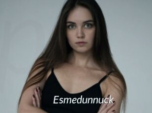 Esmedunnuck