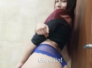 Gia_elliot