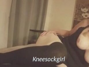 Kneesockgirl