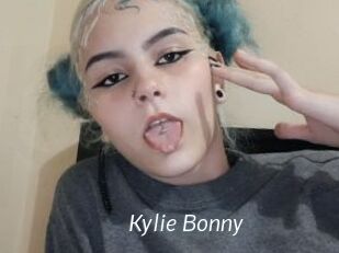 Kylie_Bonny