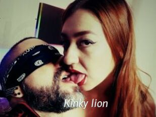 Kinky_lion