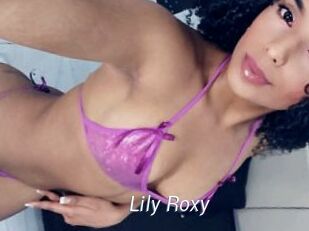 Lily_Roxy