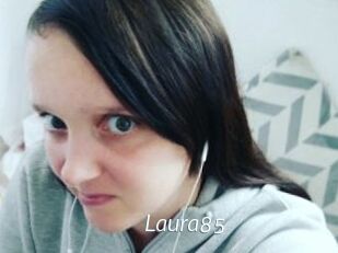 Laura85