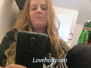 Lovehollyann