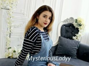 MysteriousLadyy