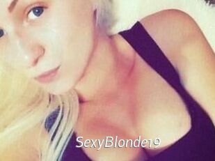 SexyBlonde_19