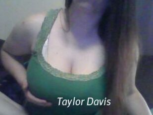 Taylor_Davis