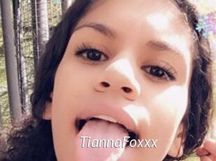 TiannaFoxxx