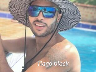 Tiago_black