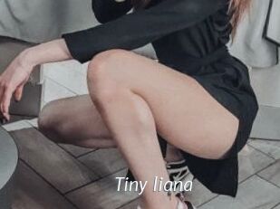 Tiny_liana