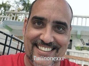 Twiinonexxx