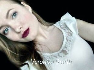 Veronika_Smith